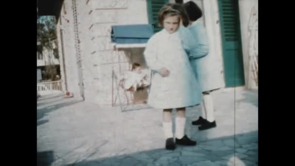 Liguria Italia Giugno 1966 Memorie Familiari Domestiche Scene All Aperto — Video Stock