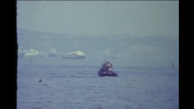 İstanbul, Türkiye Haziran 1980: Gemi 80 'lerde İstanbul' dan ayrılıyor