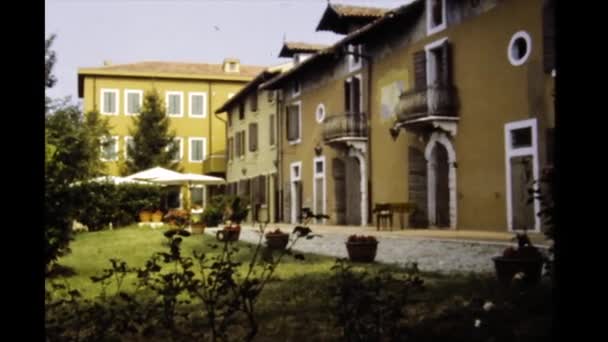 Verona Italien Mars 1983 Gamla Lyxiga Italienska Villa Exteriör Scen — Stockvideo