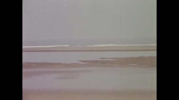 Paryż Francja Maj 1969 Pusta Scena Krajobrazu Plaży Latach Tych — Wideo stockowe