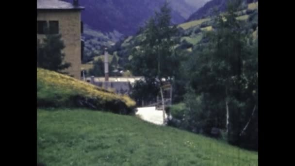 París Francia Mayo 1969 Paisaje Verano Los Pirineos Los Años — Vídeos de Stock