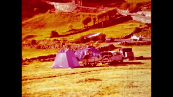 Paris França Maio 1969 Chegada Preparação Para Cena Acampamento Década — Vídeo de Stock