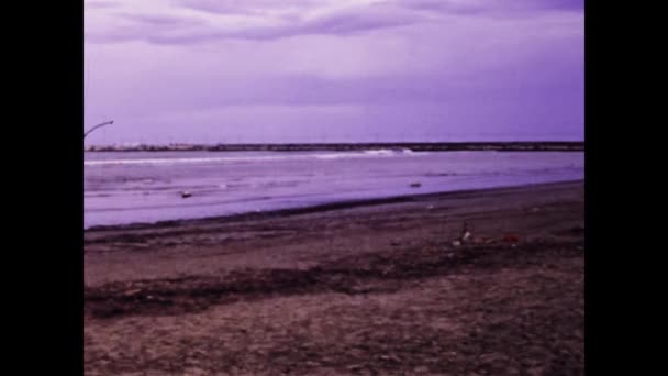 Равенна Италия Март 1973 Года Пустая Пляжная Сцена Равенне Годах — стоковое видео