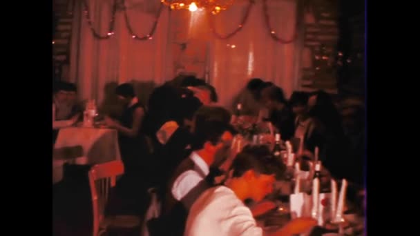 Gizeh Égypte Décembre 1980 Dîner Noël Famille Dans Les Années — Video