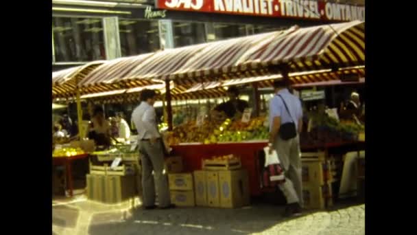 Stockholm Sweden August 1976 Vegetable Street Market Scene 70S — Stock Video