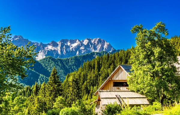 Stodola Slovinských Alpách Vedle Logarské Doliny Kvalitní Fotografie — Stock fotografie