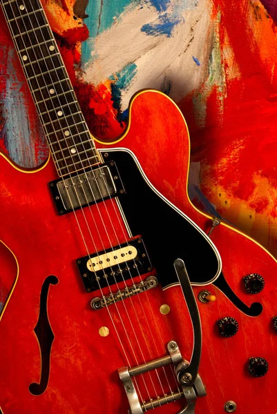 Red electric guitar — Stock Photo, Image