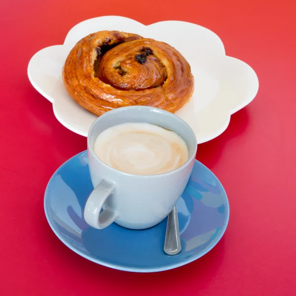 Kaffee und Brot — Stockfoto