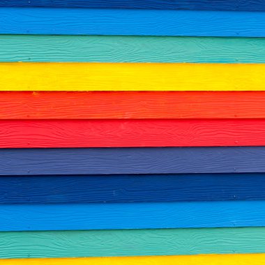 dekoratif ve renkli ahşap duvar