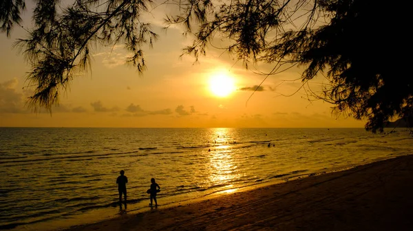 Silhouette People Beach — Stock Photo, Image