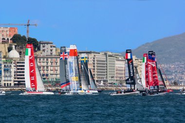 Napoli'de 34 America's Cup Dünya serisi 2013