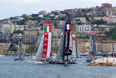 Napoli'de 34 America's Cup Dünya serisi 2013