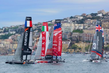 Napoli'de 34 America's Cup Dünya serisi 2013