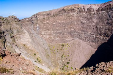 vesuvius krater