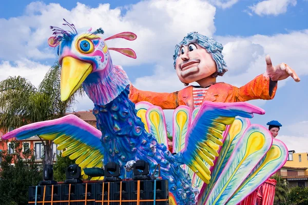 Parade of Carnival floats — Stock Photo, Image