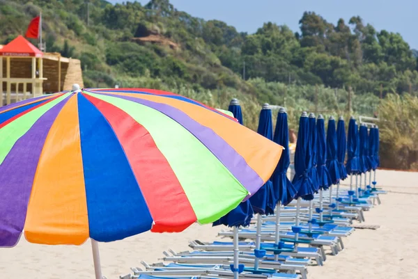 Beach umbrellas — Stock Photo, Image