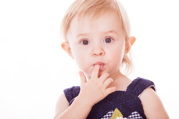 Niedliches kleines Mädchen — Stockfoto