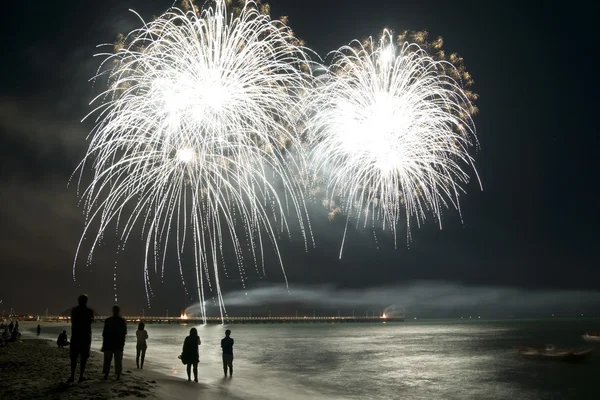 Fajerwerki plaża forte dei Marmi Włochy — Zdjęcie stockowe