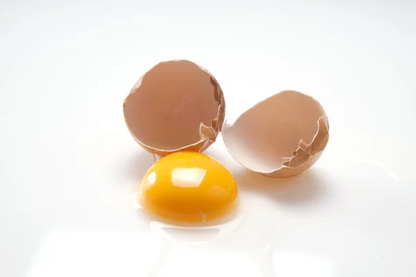 Raw egg — Stock Photo, Image