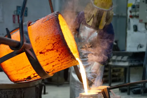 Fundición de bronce —  Fotos de Stock