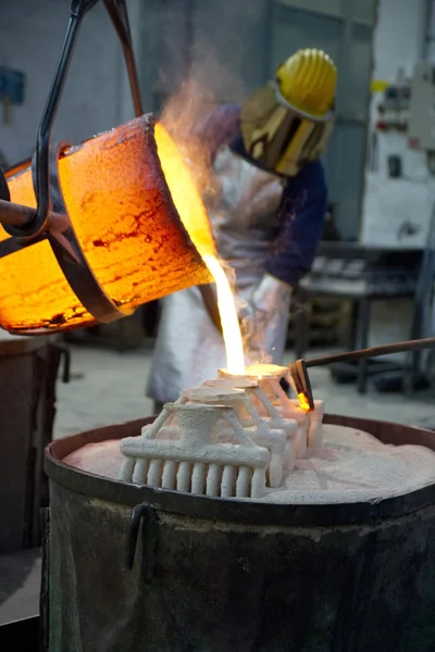 Fundición de bronce —  Fotos de Stock