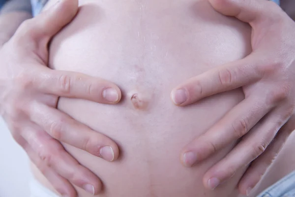 Mädchen schwanger — Stockfoto