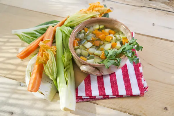 混合蔬菜炖煮的食物 — 图库照片