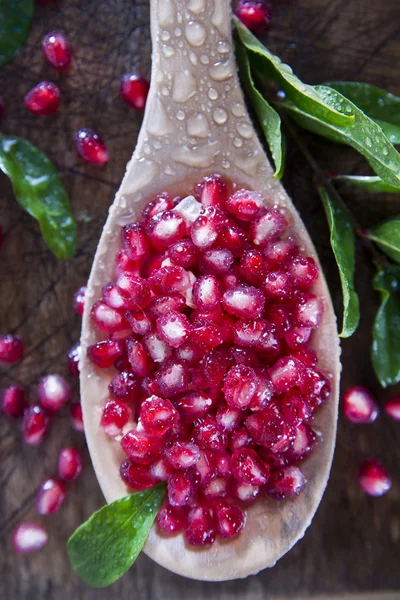 Product Of The Autumn Season Pomegranate — Stock Photo, Image