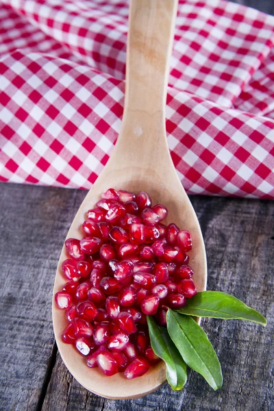 Product Of The Autumn Season Pomegranate — Stock Photo, Image