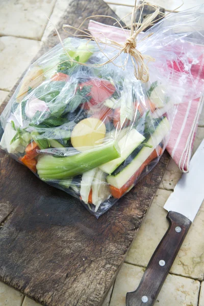 Míchaná zelenina v ochranné pytle — Stock fotografie