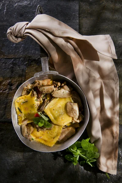 Pan Of Mushroom Ravioli — Stock Photo, Image