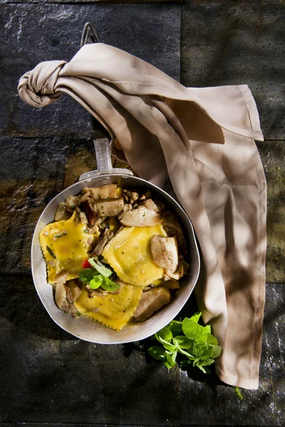 Pan Of Mushroom Ravioli — Stock Photo, Image