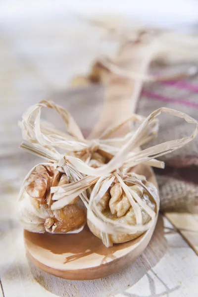 Dried figs and nuts — Stock Photo, Image