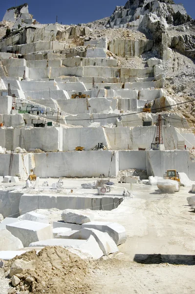 Cava di marmo a Carrara Bianco Italia — Foto Stock