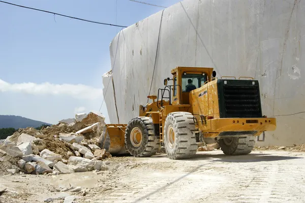 Cantera de mármol en Carrara White Italy —  Fotos de Stock