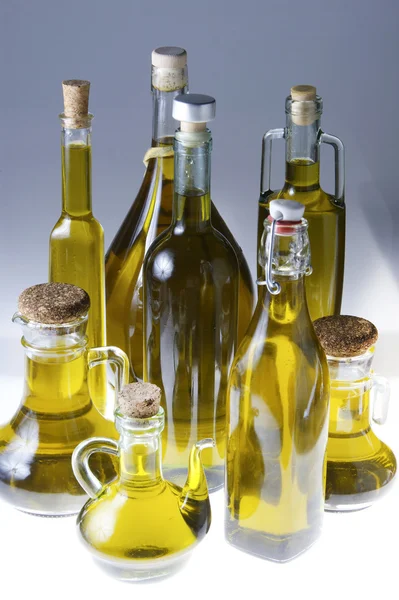 Serie di bottiglie di olio d'oliva — Foto Stock