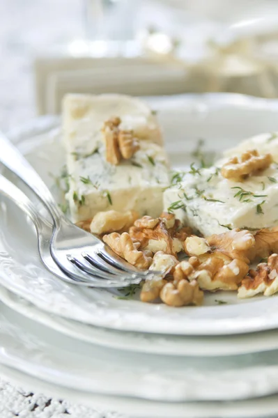 Stilton cheese and walnuts — Stock Photo, Image