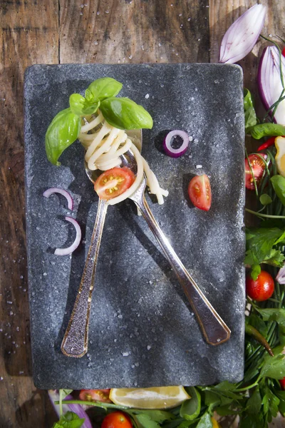 Pici, ręcznie robione spaghetti — Zdjęcie stockowe