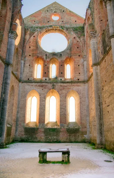 Фотосессия Знаменитой Церкви Сан Гальгано Окрестностях Сиены — стоковое фото