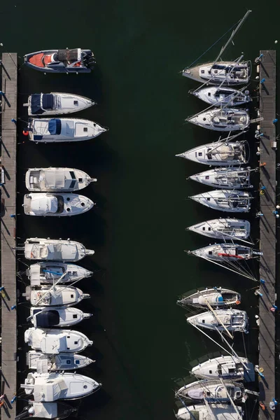 Luftbilddokumentation Der Boote Die Touristenhafen Von Viareggio Der Toskana Vertäut — Stockfoto