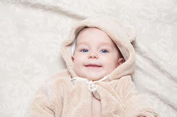 Retrato de um lindo bebê — Fotografia de Stock