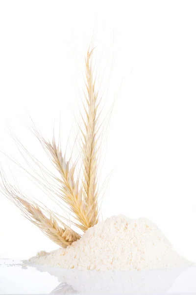 Whole flour and wheat ears — Stock Photo, Image