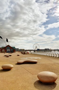 Blackpool promenade modern heykeller