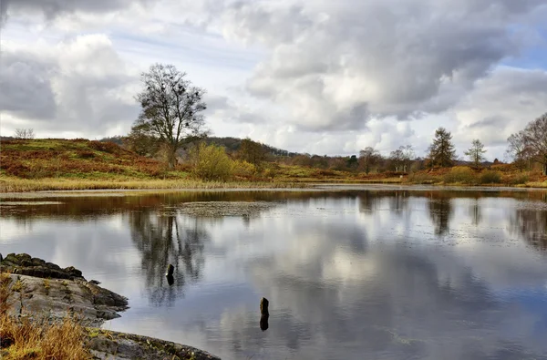 Podnet tarn v údolí winster, cumbria — Stock fotografie