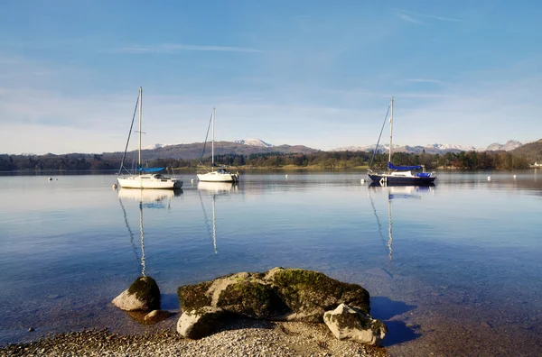 Lake Windermere with three boats and a rock — Stock Photo, Image