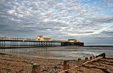 Worthing pier ve shingle Plajı