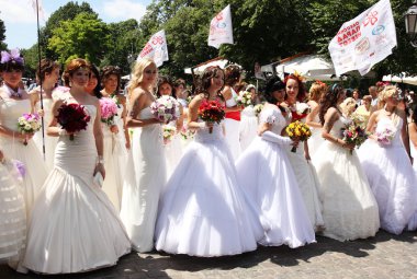 Gelin parade