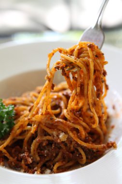 Spagetti sığır bolognese