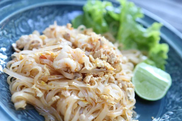 Tailandese cibo padthai pasta fritta con gamberetti — Foto Stock