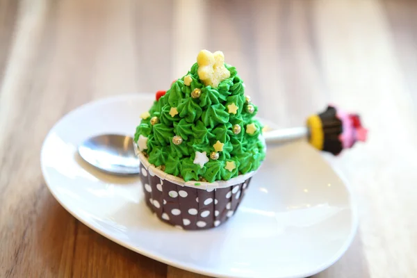 Green cupcake — Stock Photo, Image